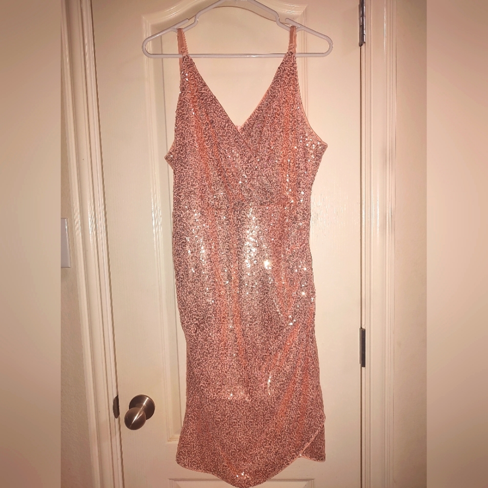 Women's sleeveless dress sequins